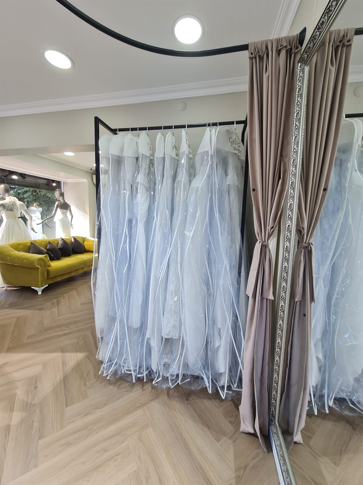 Gelincik Bridal gelinlik askıları